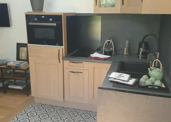 Maison De Charme Avec Jardin-calme- Fibre * Guérande