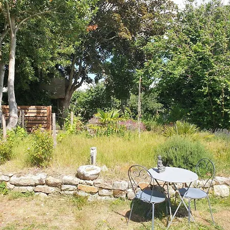 Maison De Charme Avec Jardin-calme- Fibre