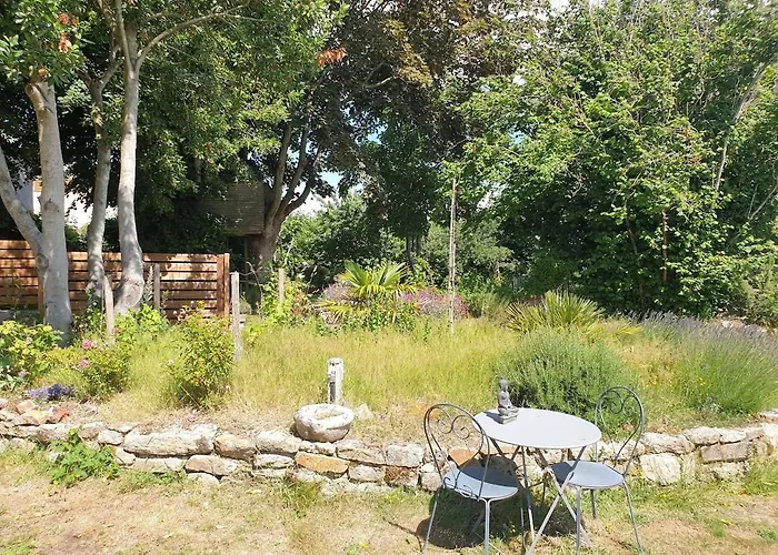 Maison De Charme Avec Jardin-calme- Fibre